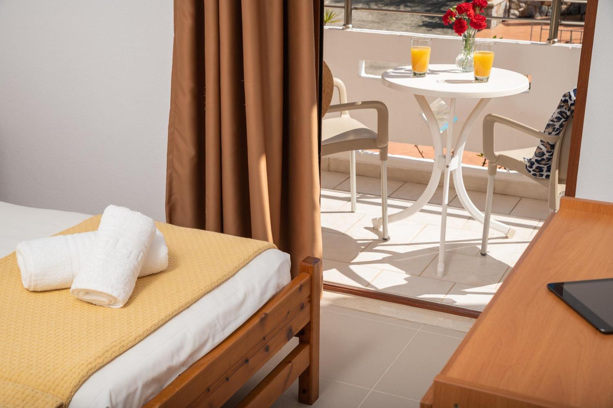 Aphrodite Apartments Kalyves Quarto foto